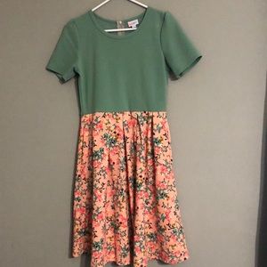 Lularoe Amelia with pockets